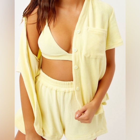 Frankie's Bikinis Pants - FRANKIE’S BIKINIS BUTTER YELLOW TERRY SHORTS EUC XS COVERUP BEACH
